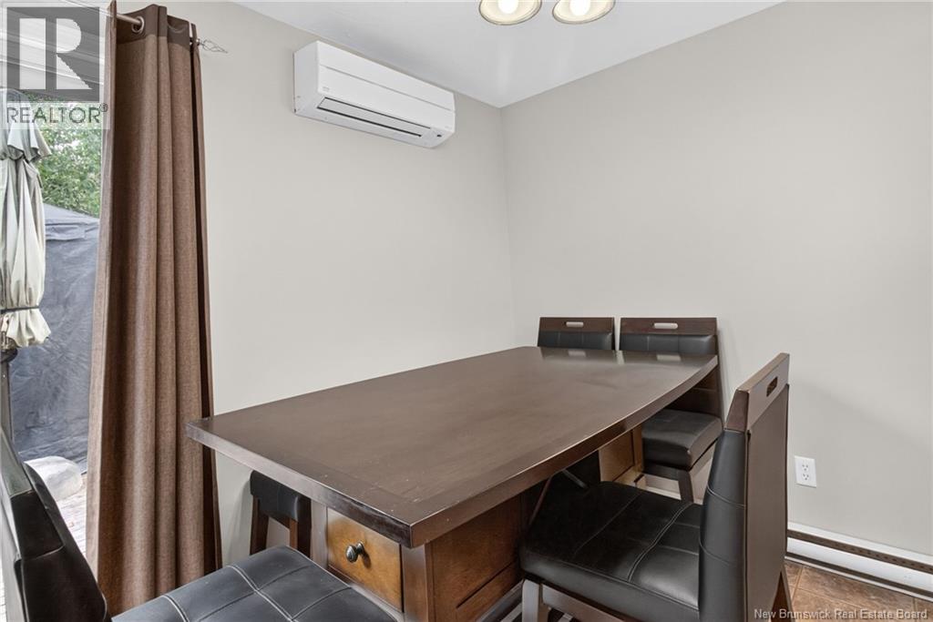 256 Glencairn Drive Property Photo 27