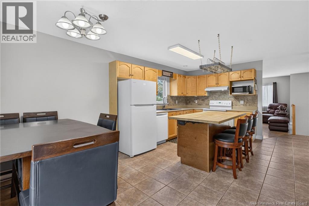 256 Glencairn Drive Property Photo 28