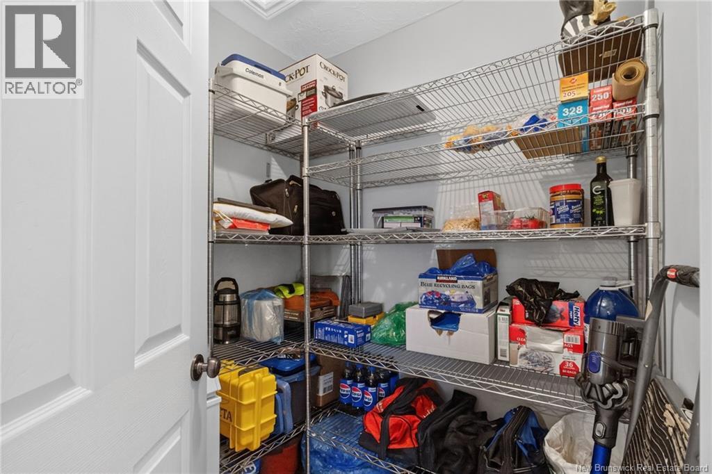 256 Glencairn Drive Property Photo 32