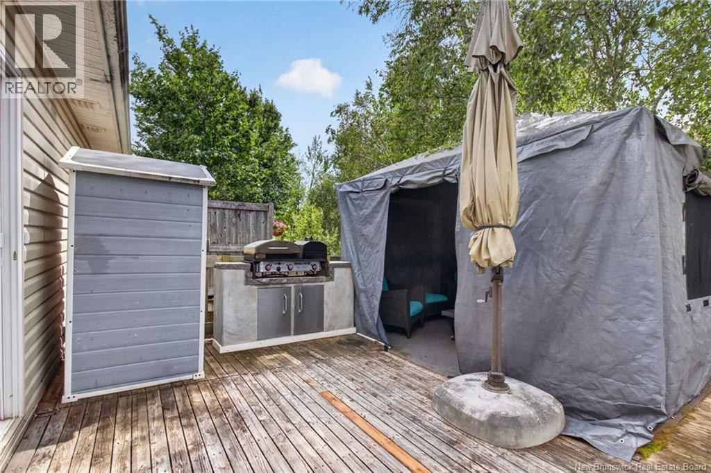 256 Glencairn Drive Property Photo 43