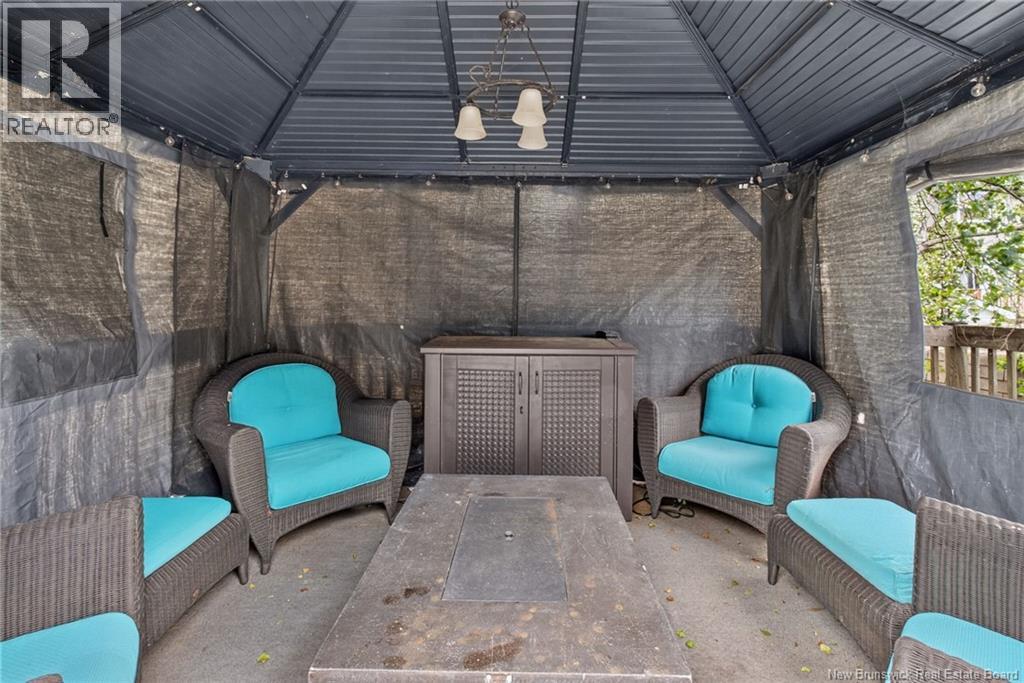 256 Glencairn Drive Property Photo 46