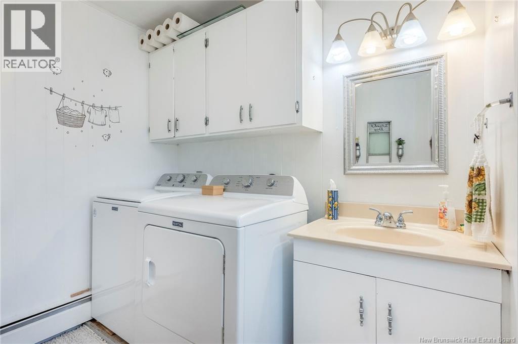 172 La Vallee Property Photo 15