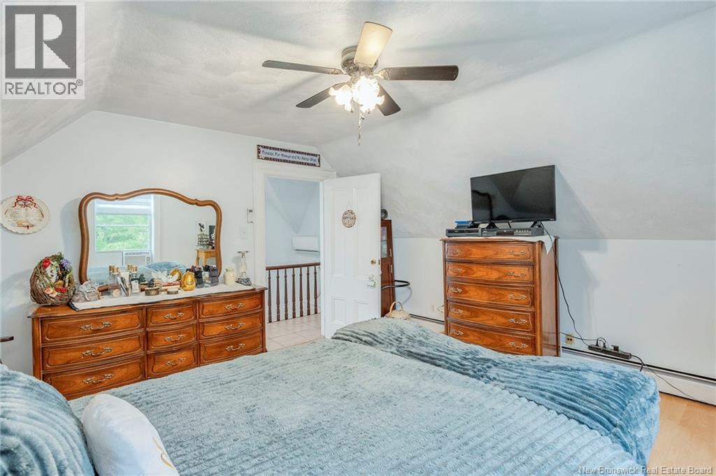 172 La Vallee Property Photo 35