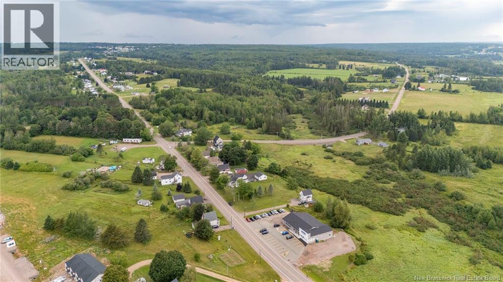 172 La Vallee Property Photo 48