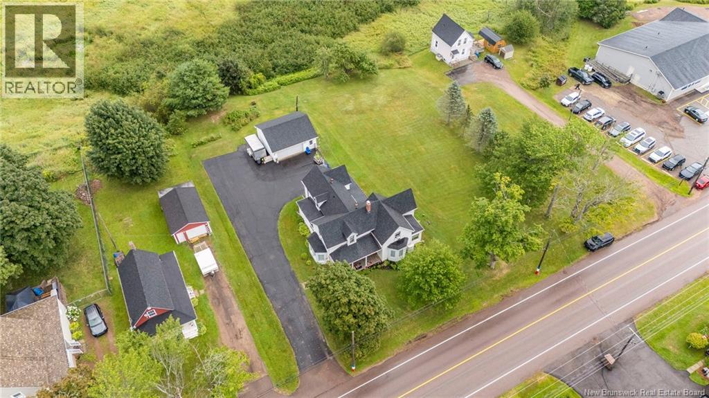 172 La Vallee Property Photo 50