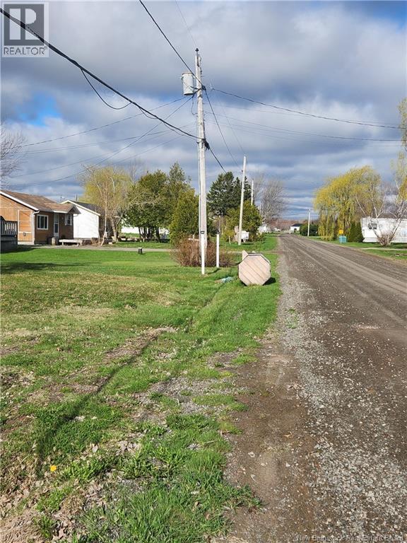 66 Bray Boulevard Property Photo 3