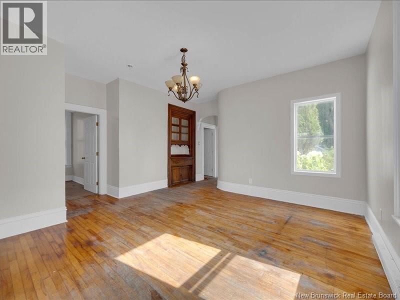 34 Metcalf Street Property Photo 5