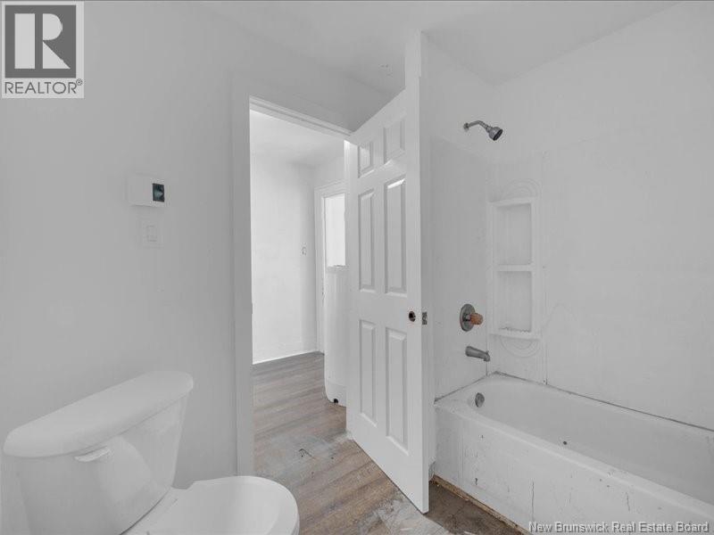 34 Metcalf Street Property Photo 11