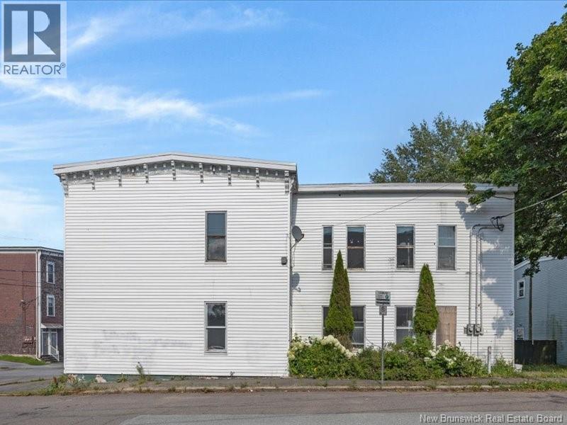 34 Metcalf Street Property Photo 24