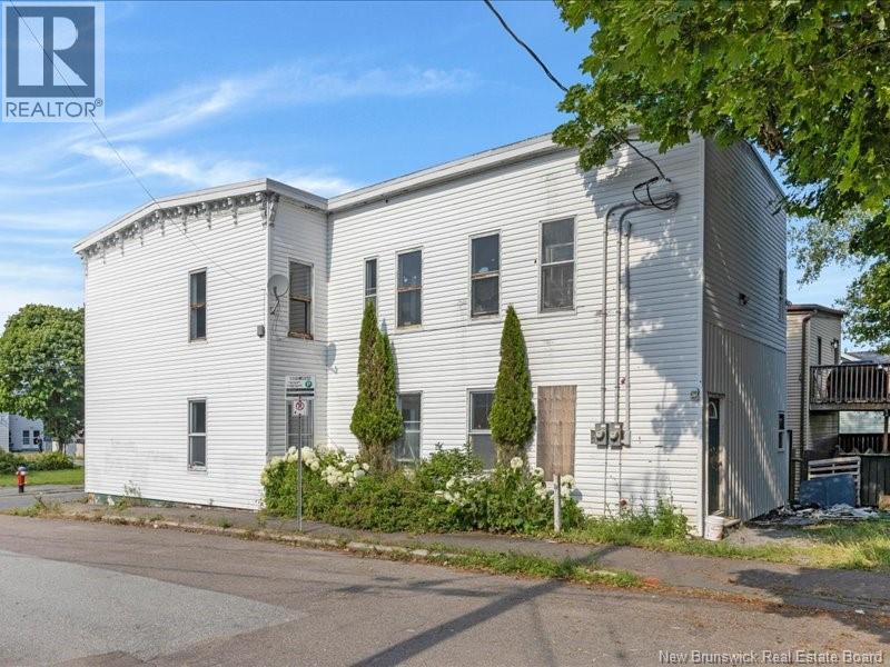 34 Metcalf Street Property Photo 25