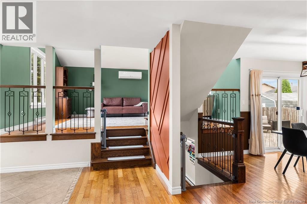 313 Gaspé Property Photo 13