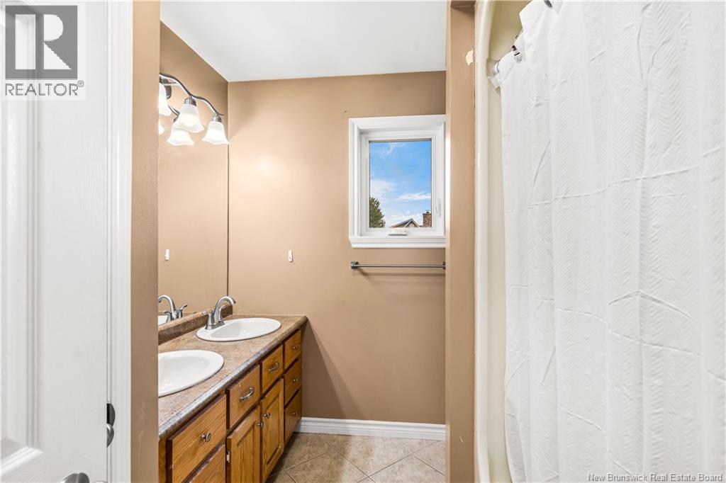 313 Gaspé Property Photo 31