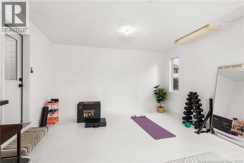 313 Gaspé Property Photo 38