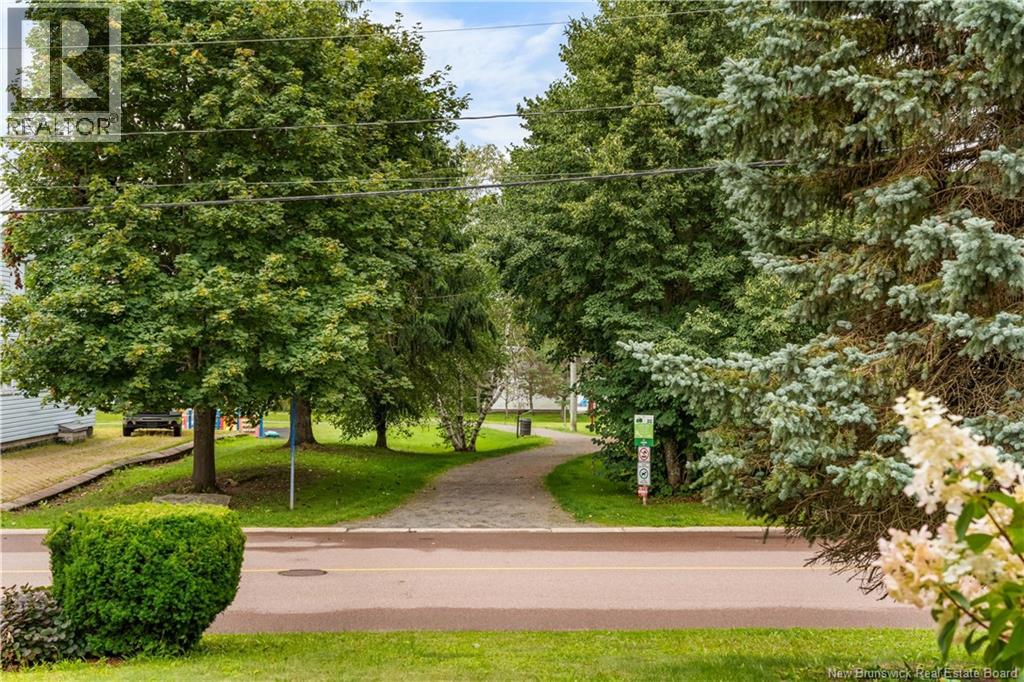 313 Gaspé Property Photo 48