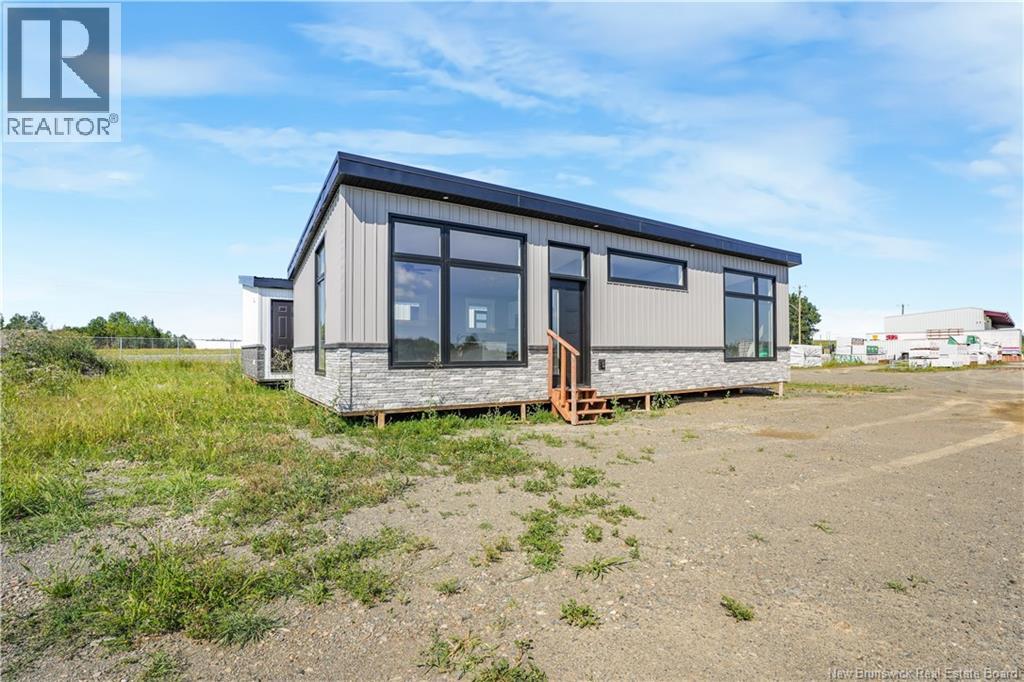 Tiny Home Unit# 2 Property Photo 2