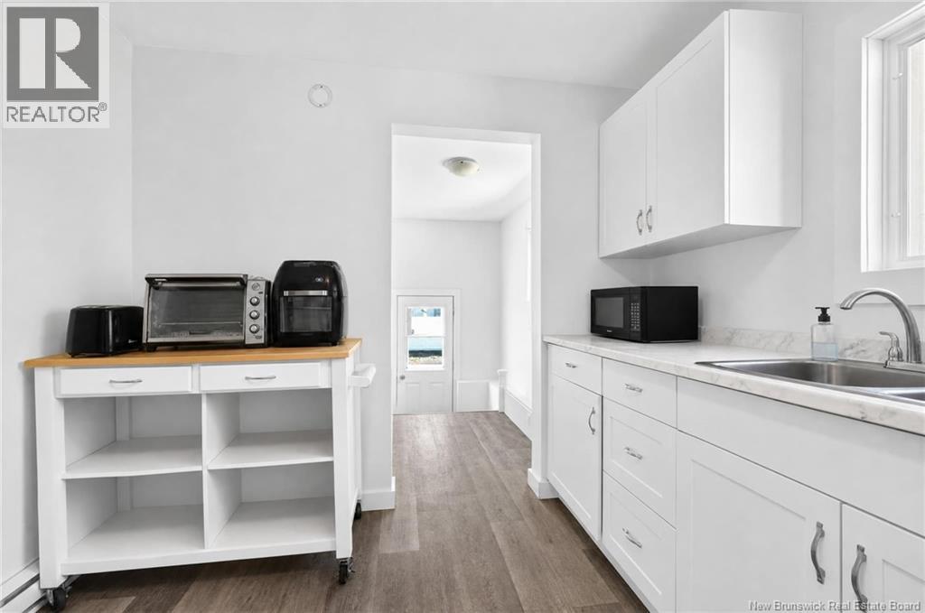 8 Kirk Street Property Photo 20