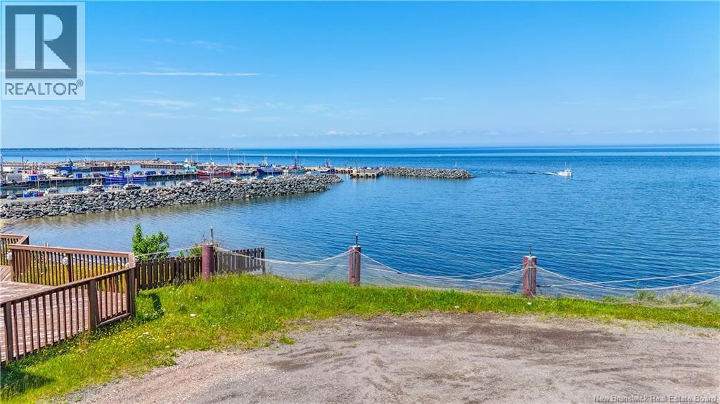 89 Saint-pierre Est Boulevard Property Photo 18