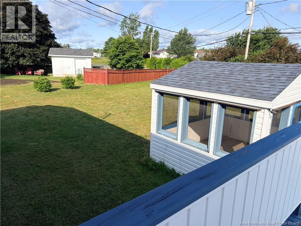 764 Rue Champlain Street Property Photo 6