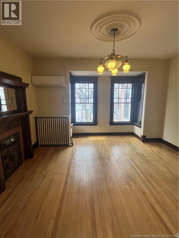 102-104 Lansdowne Avenue Property Photo 12