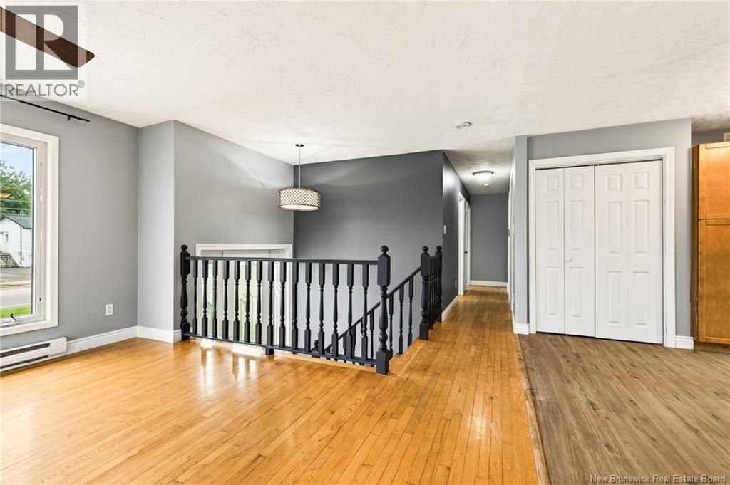 183 Thomas Property Photo 10