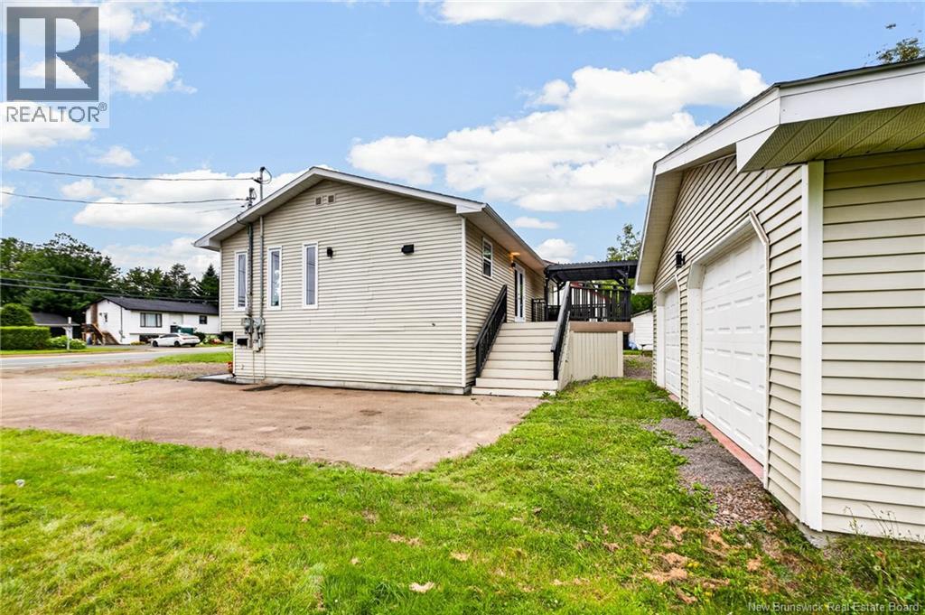 183 Thomas Property Photo 42