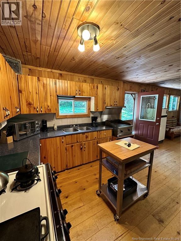 159 West Valley Road Property Photo 18
