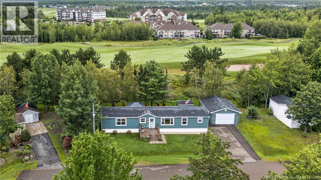20 Blue Jay Property Photo 2