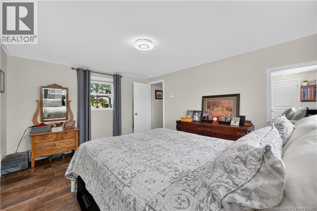20 Blue Jay Property Photo 21