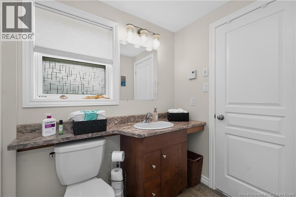 20 Blue Jay Property Photo 26