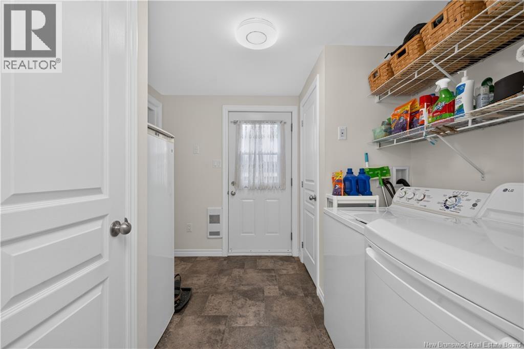 20 Blue Jay Property Photo 27