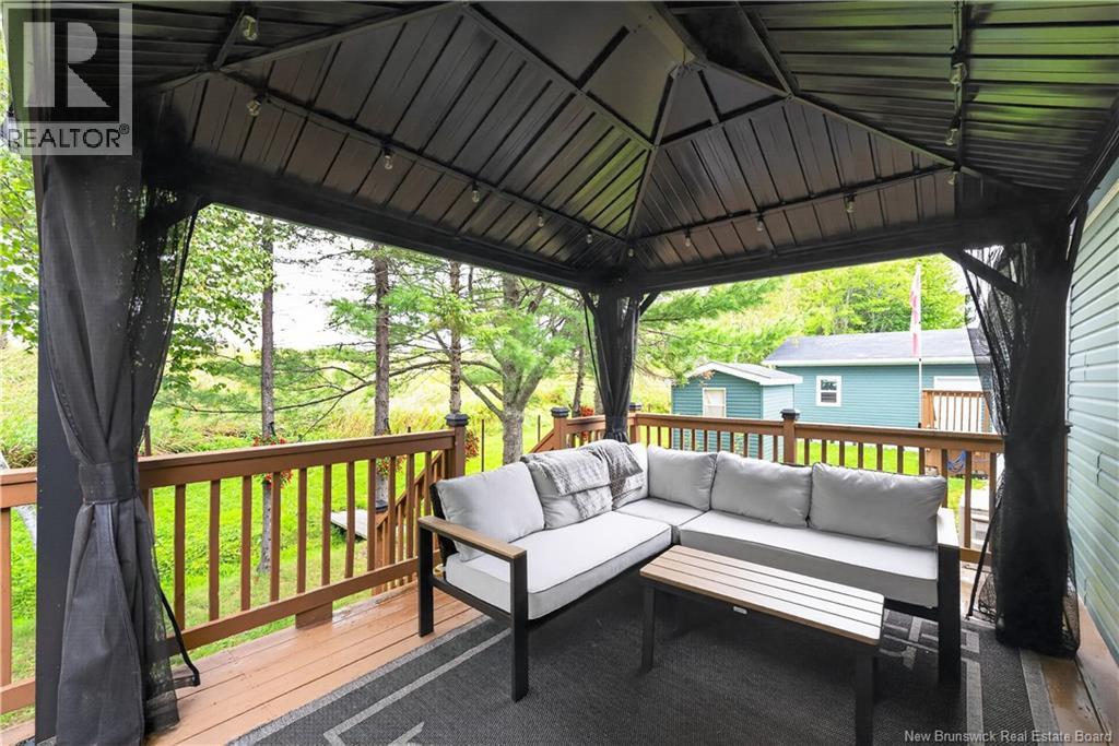 20 Blue Jay Property Photo 40