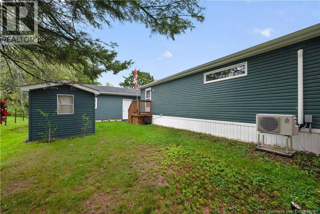 20 Blue Jay Property Photo 44