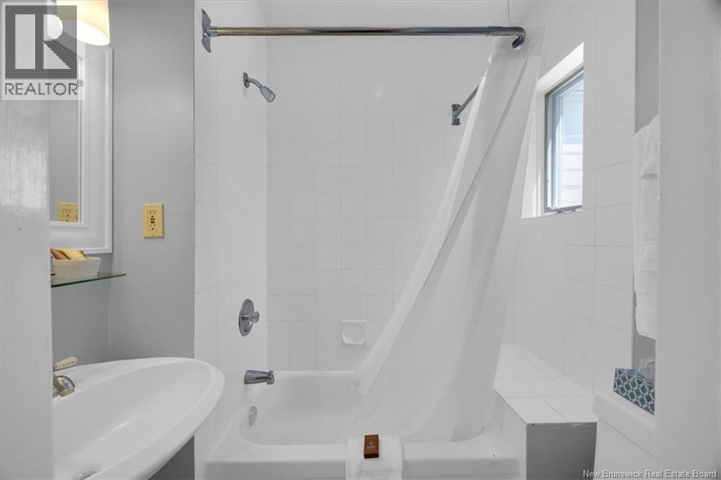 3180 Rothesay Road Property Photo 34