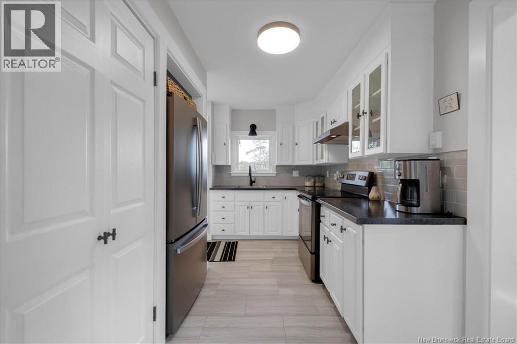 242 Fiander Road Property Photo 8