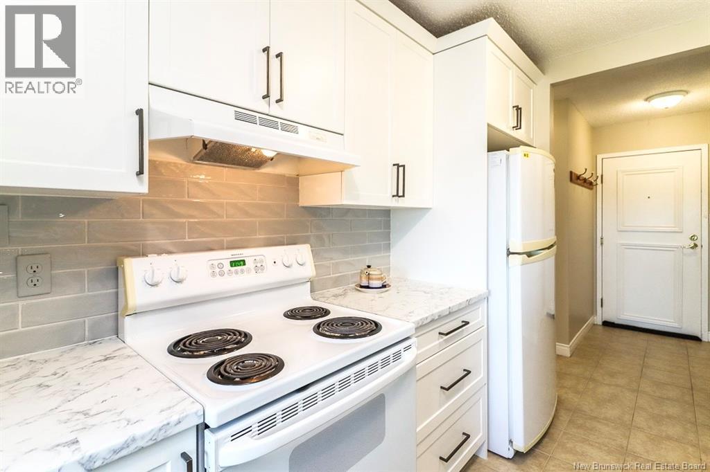 310 Woodward Unit# 909 Property Photo 7