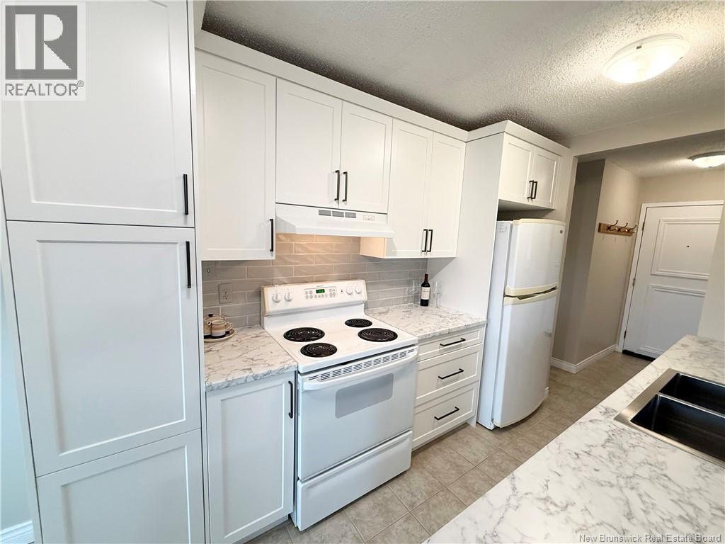 310 Woodward Unit# 909 Property Photo 11