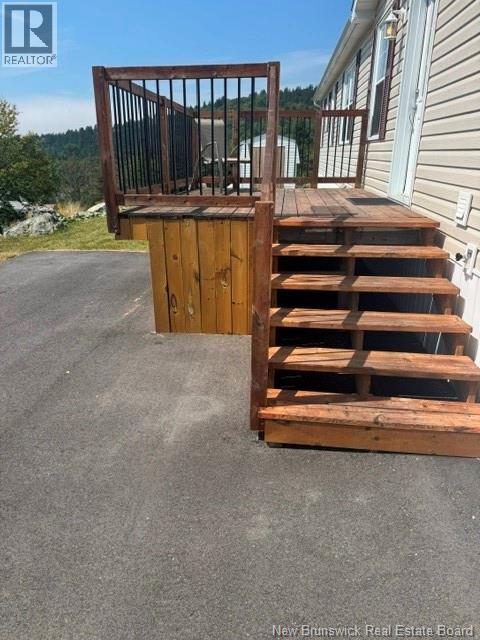 11 Rex Hurley Property Photo 32