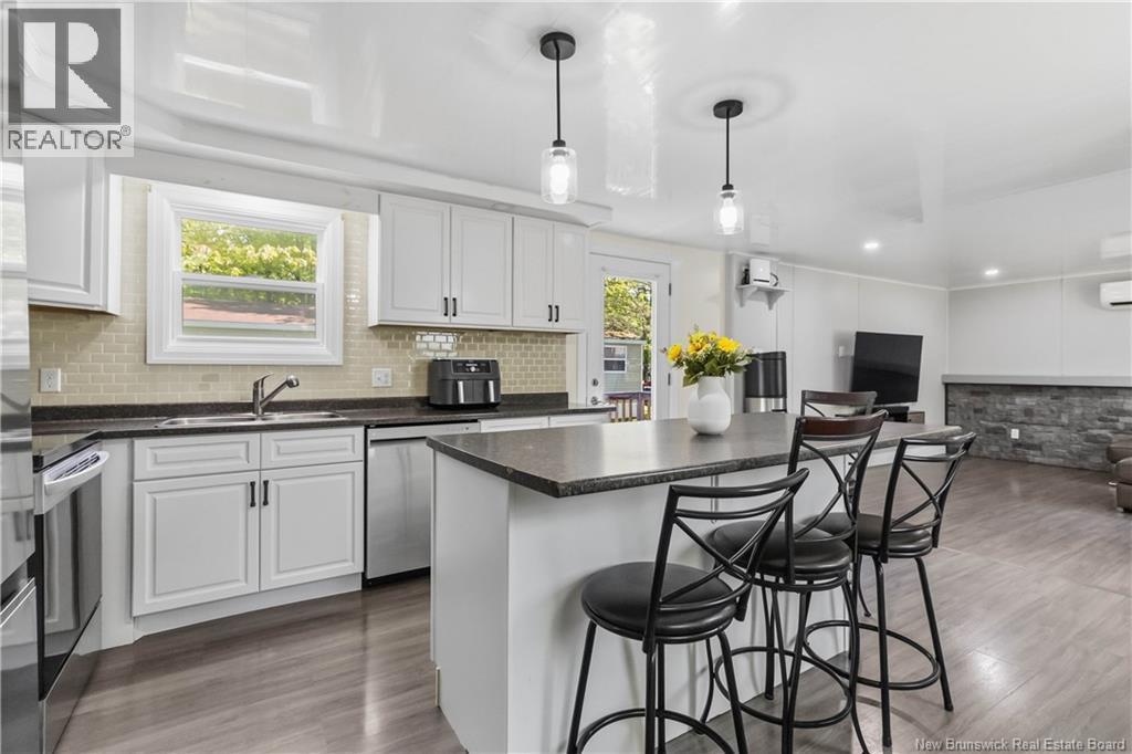 10 Black Spruce Street Property Photo 14