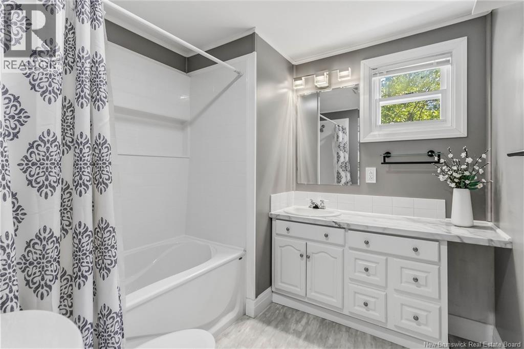 10 Black Spruce Street Property Photo 29