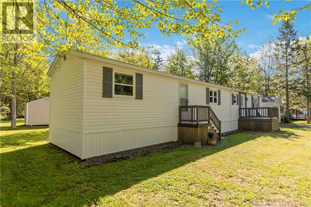 10 Black Spruce Street Property Photo 32