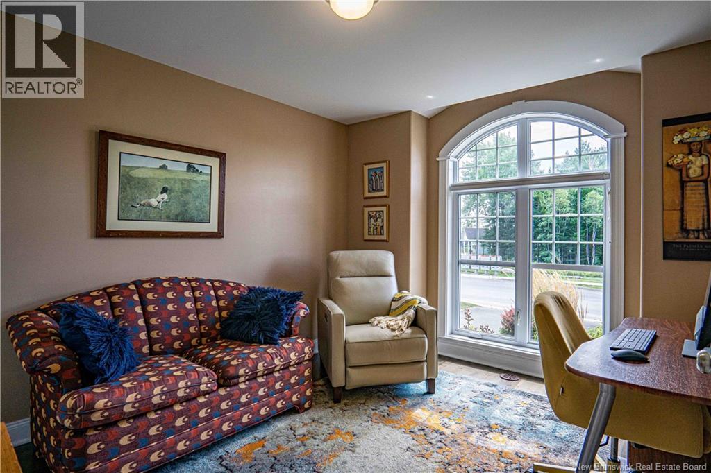 21 Camden Lane Property Photo 6