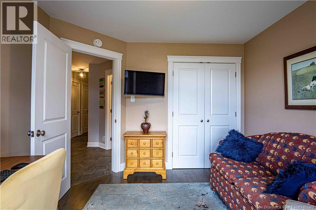 21 Camden Lane Property Photo 7