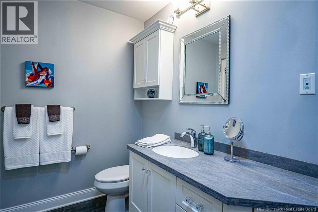 21 Camden Lane Property Photo 9