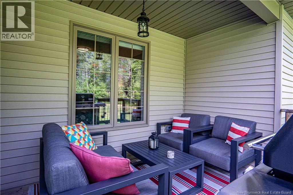 21 Camden Lane Property Photo 44