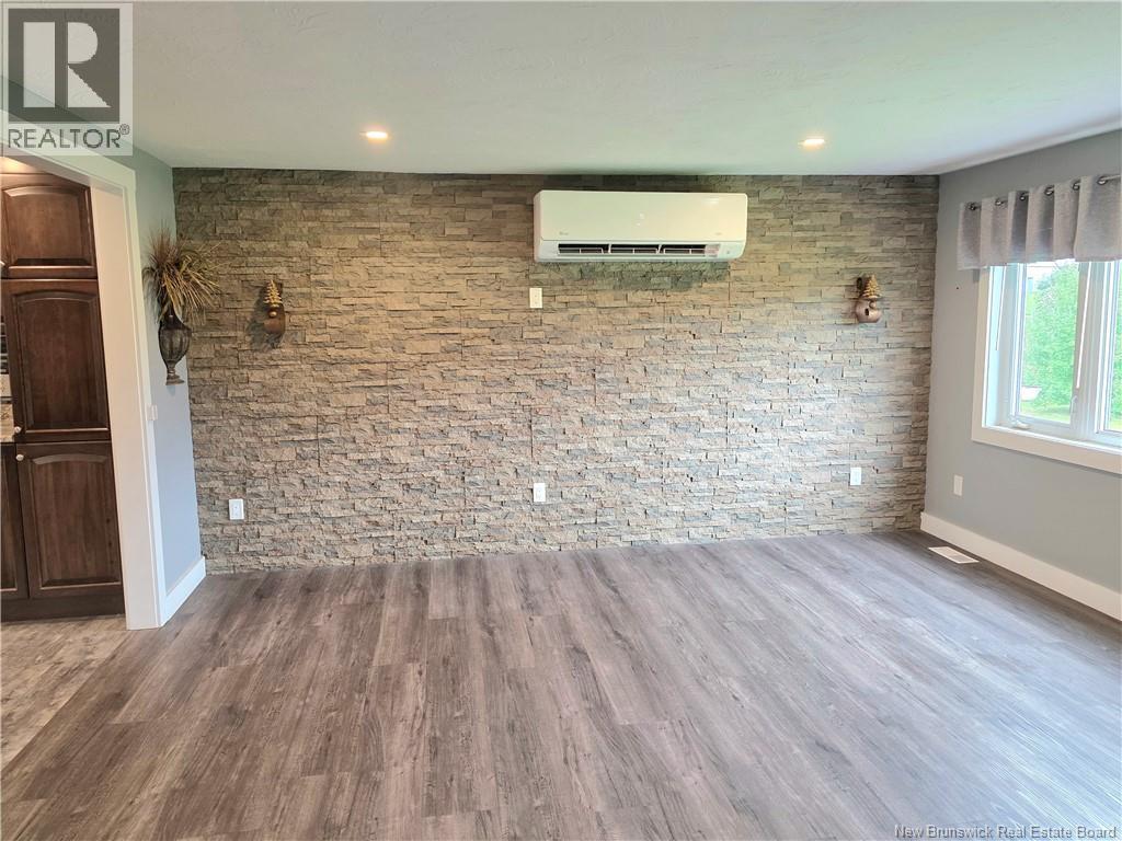 6129 Route 515 Property Photo 2