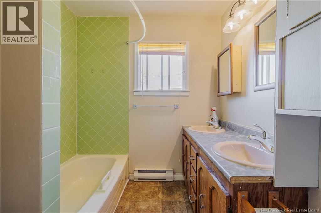 107 Fulton Avenue Unit# A+b Property Photo 9