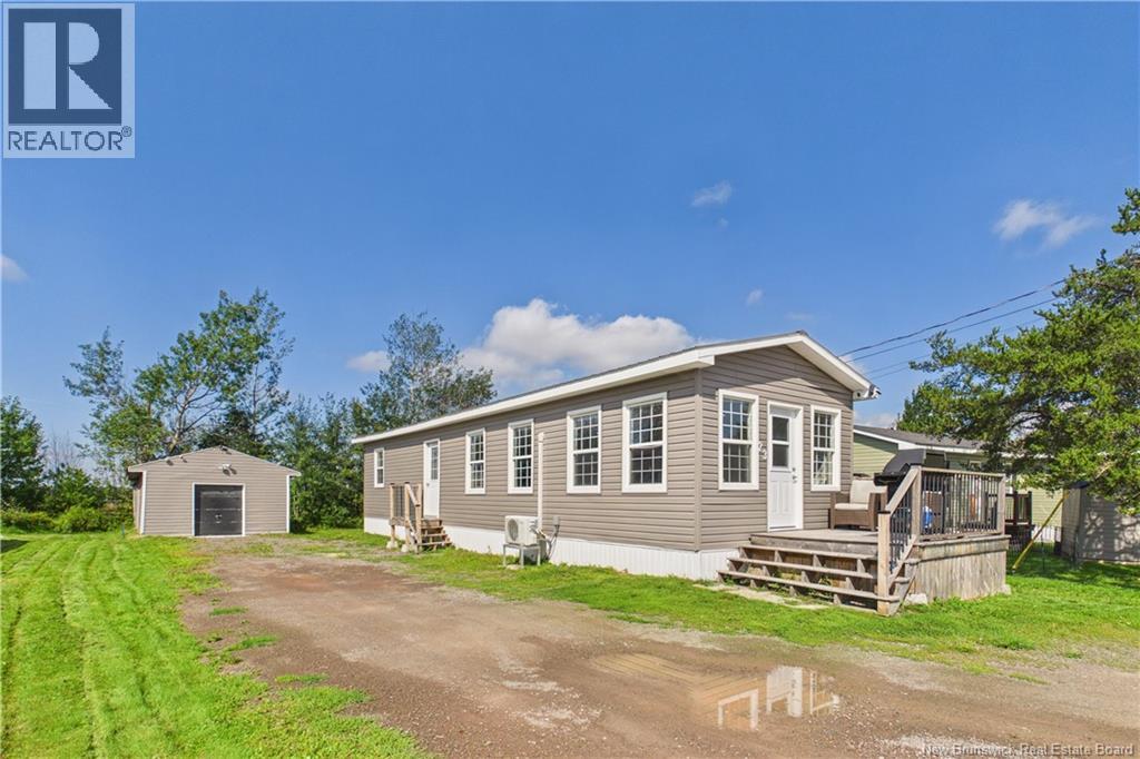 23 River East Drive Property Photo 25