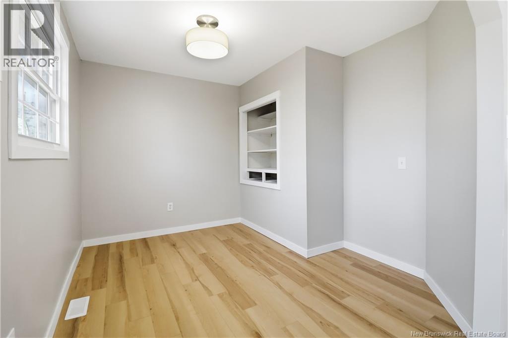 66 Braeburn Crescent Property Photo 12