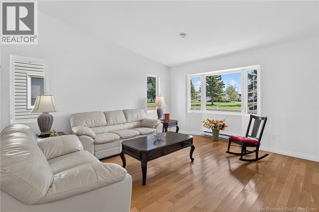 268-180 Acadie Property Photo 14