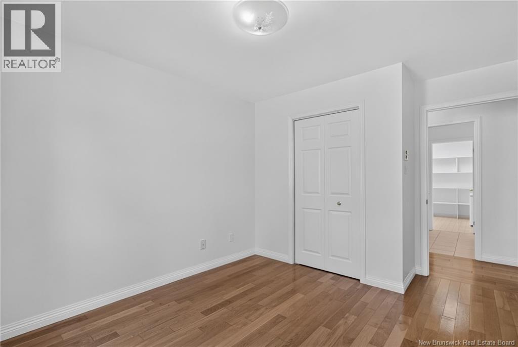 268-180 Acadie Property Photo 34